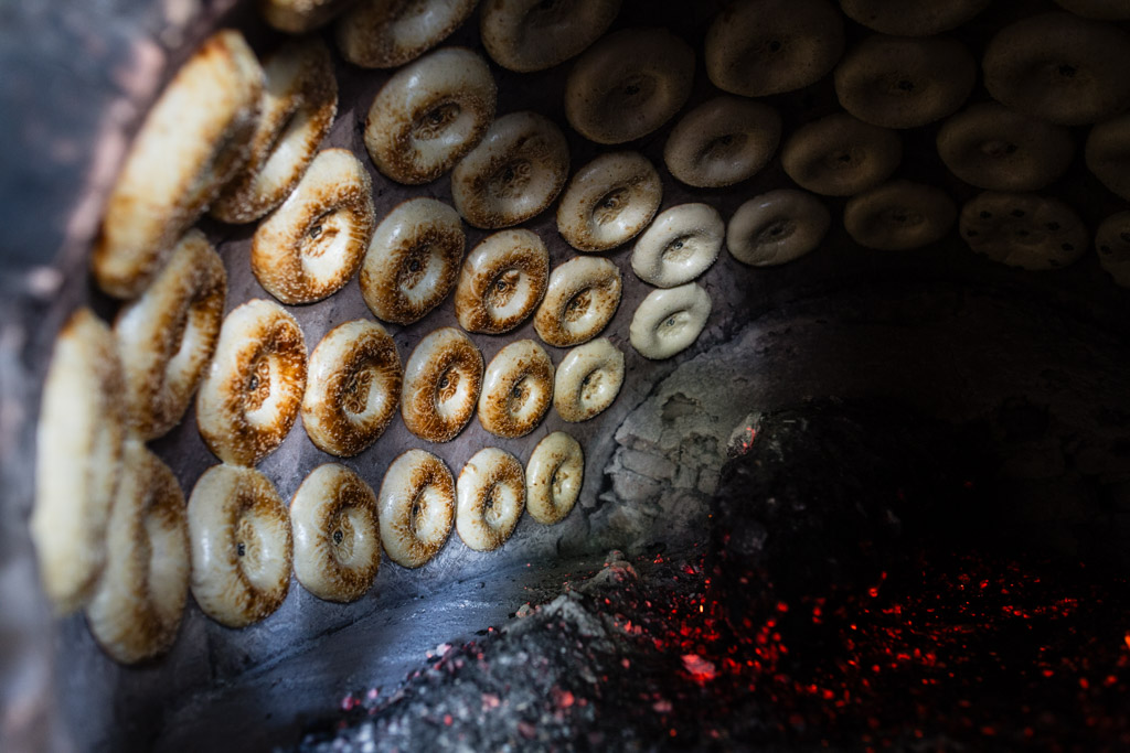 Uzbek bread in Tandir