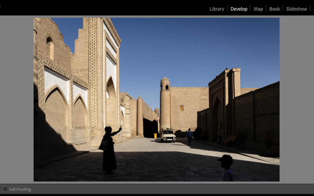 Refine Your Mood in the Darkroom – Adobe Lightroom –