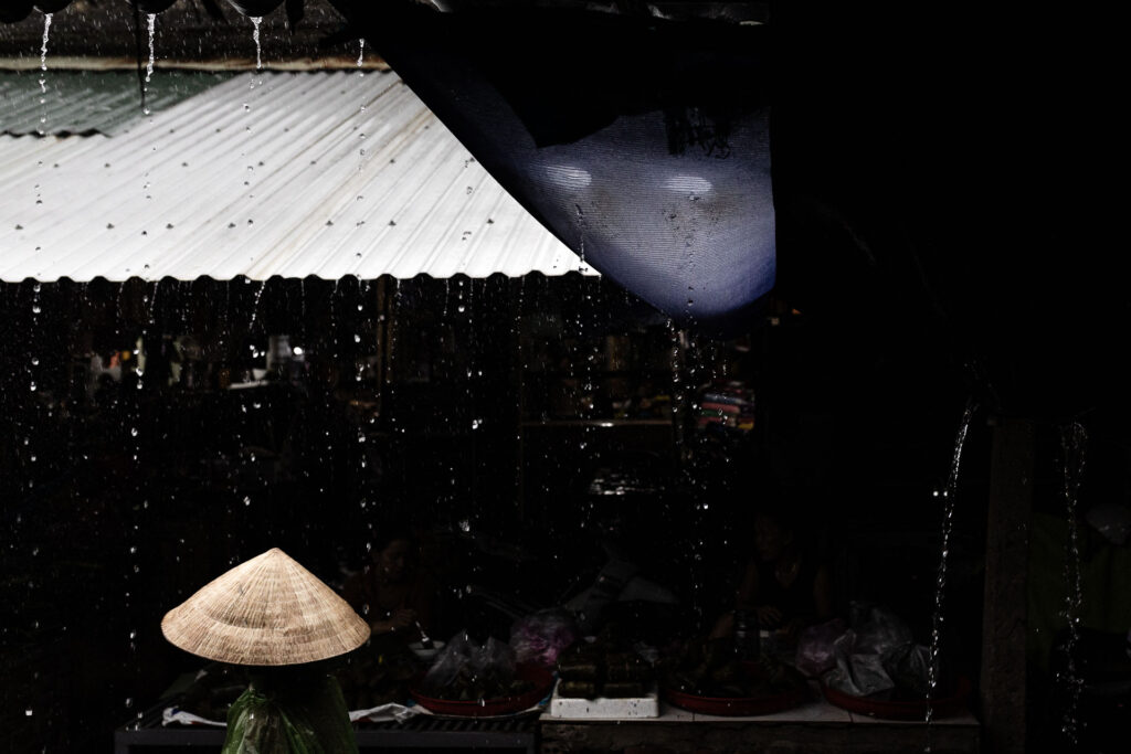 Torrential rain in Hoi An Market