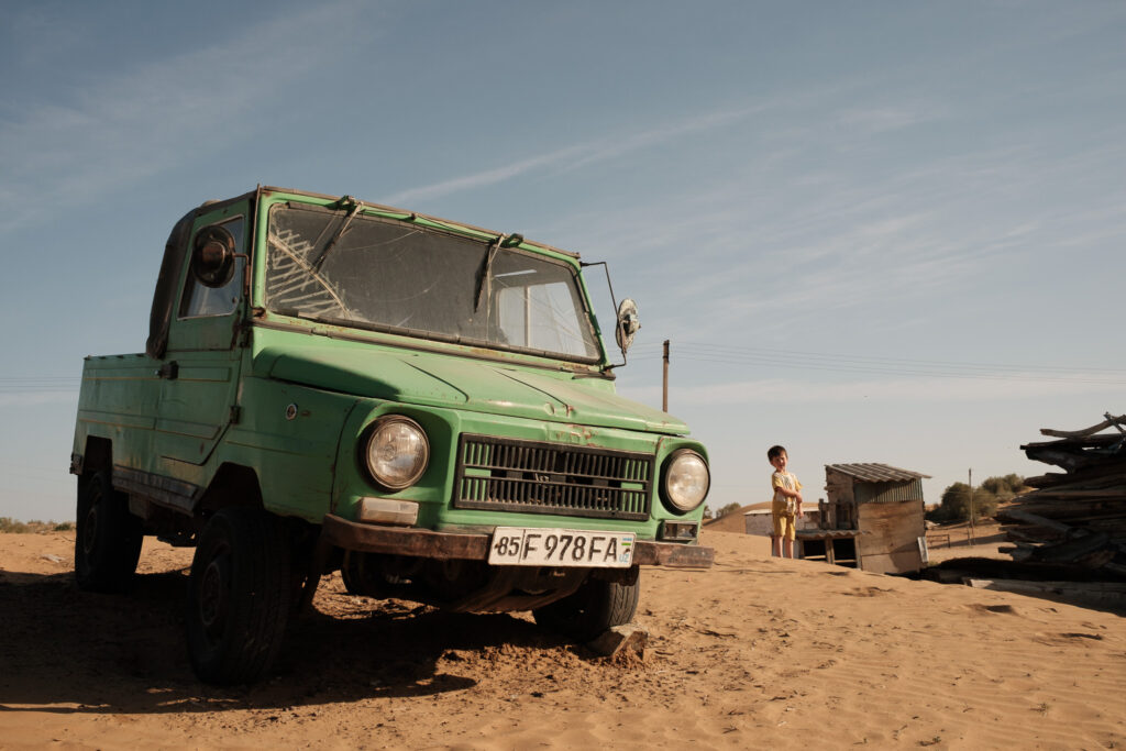 Streets of a Kazakh village in the middle of the desert