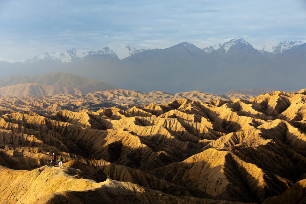 Walking on the edge of the Canyon for a different point of view