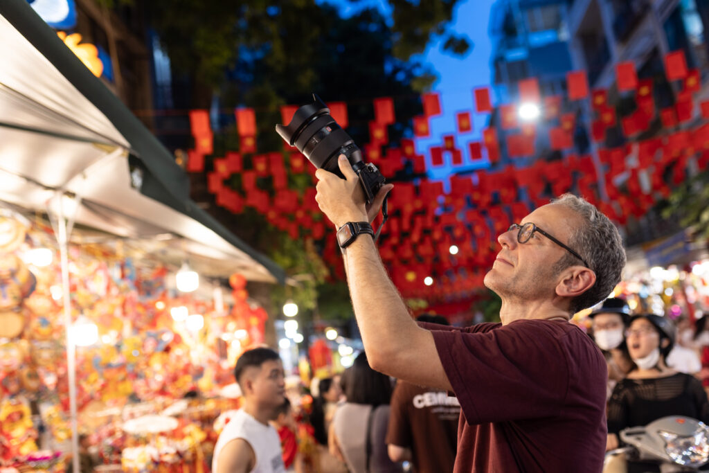 Jens shooting at f/2 by E.T.