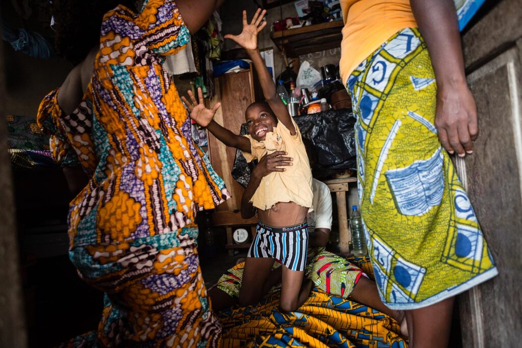 Handicap International in Benin by Regis Binard