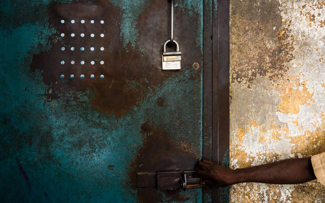 A Prison Reinforced My Approach to Cropping in Photography