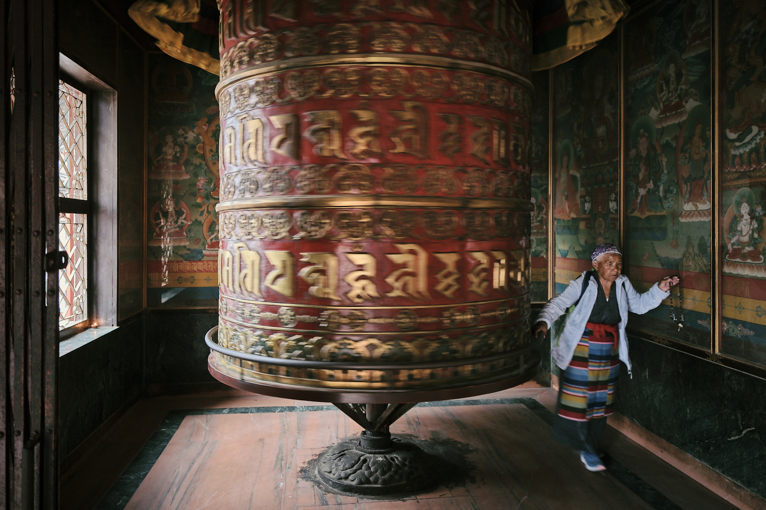 Prayer wheel